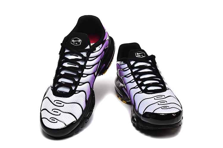 Nike Air Max Plus TN - Sneakito