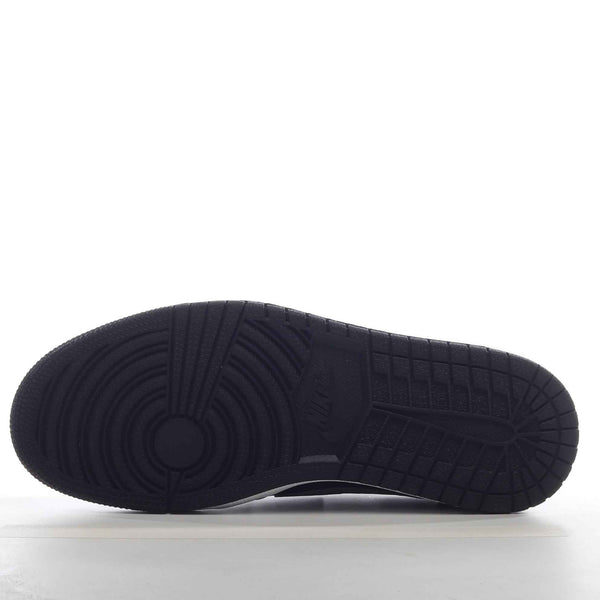 Air Jordan 1 Low - Sneakito