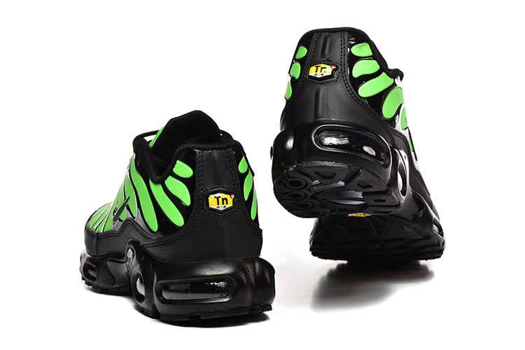 Nike Air Max Plus TN - Sneakito