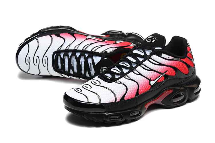 Nike Air Max Plus TN - Sneakito