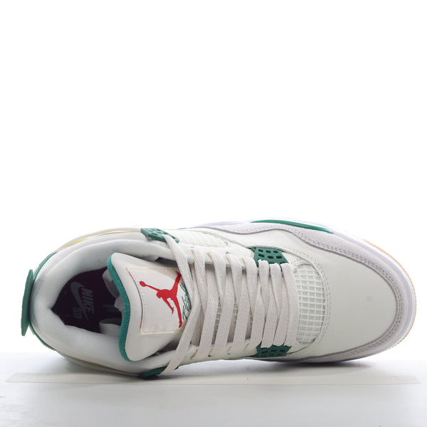 Nike SB x Jordan 4 Retro Pine Green - Sneakito