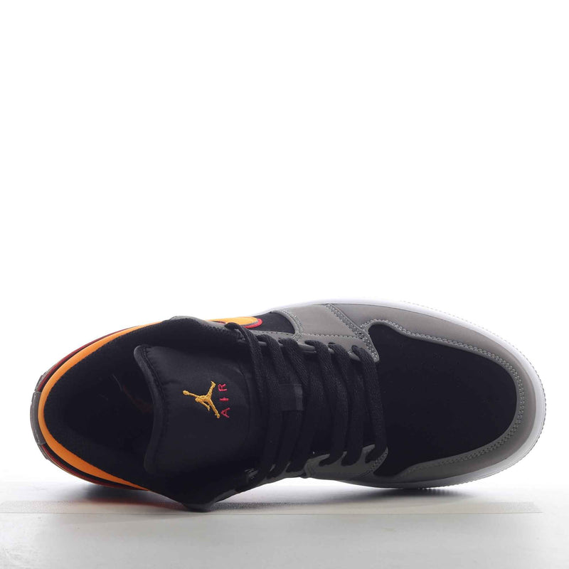 Air Jordan 1 Low - Sneakito