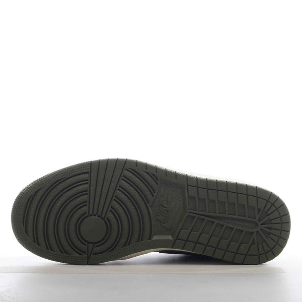 Air Jordan 1 Low - Sneakito