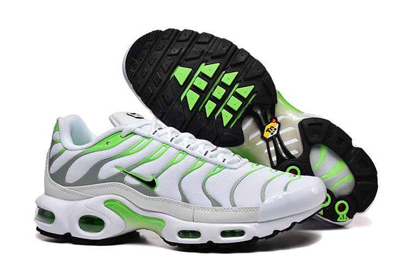Nike Air Max Plus TN - Sneakito