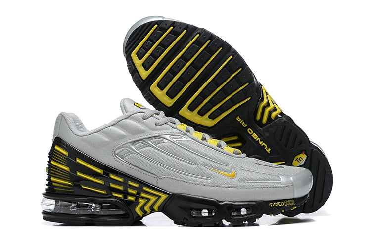 Nike Air Max Plus TN - Sneakito