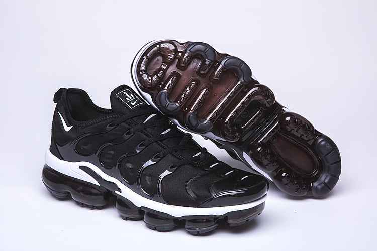 Nike Air Vapor-Max Plus - Sneakito