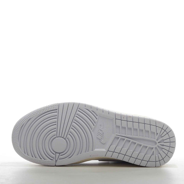 Air Jordan 1 Low - Sneakito