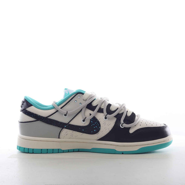 Nike SB Dunk Low