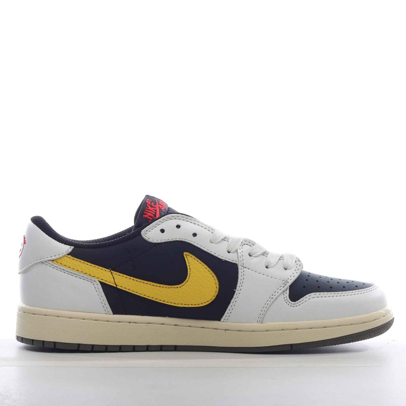 Travis Scott x Air Jordan AJ1 Low - Sneakito