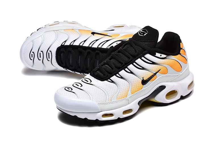 Nike Air Max Plus TN - Sneakito