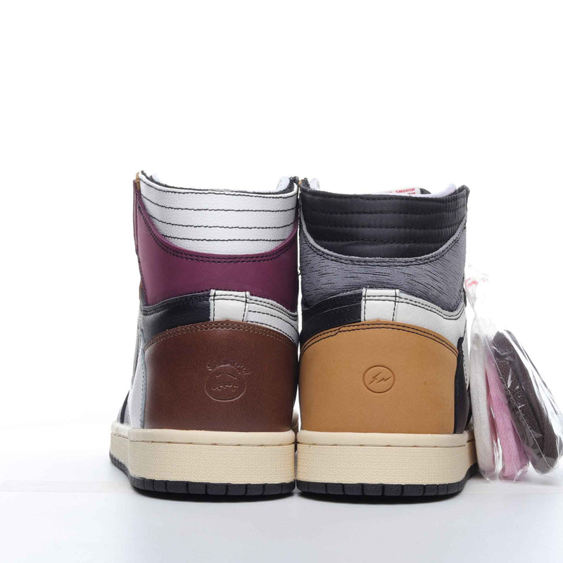 Travis Scott x Air Jordan 1 High OG AJ1
