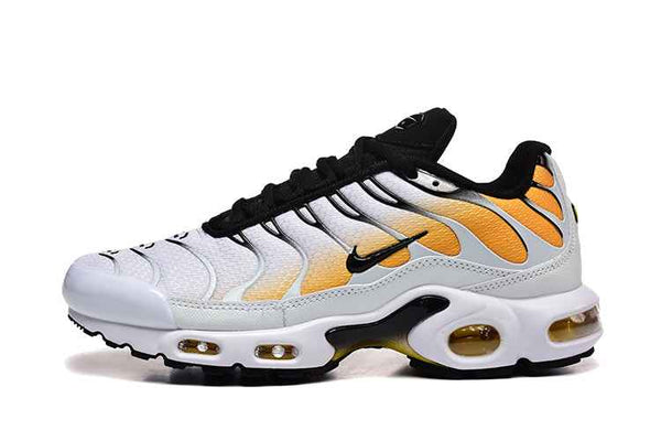 Nike Air Max Plus TN - Sneakito