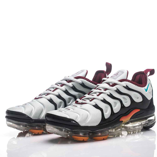 Nike Air VaporMax Plus TN - Sneakito