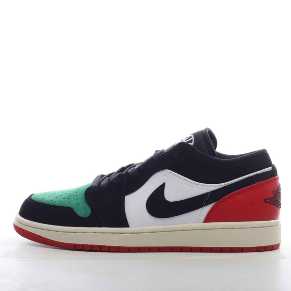 Air Jordan 1 Low - Sneakito