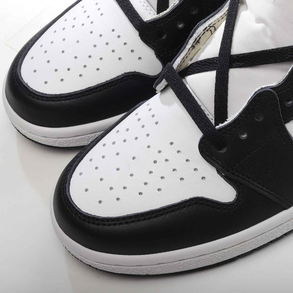Nike Air Jordan 1 Retro OG - Sneakito