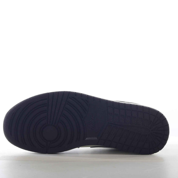 Air Jordan 1 Low AJ1 - Sneakito