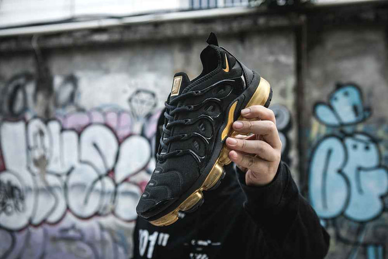 Nike Air VaporMax Plus TN - Sneakito