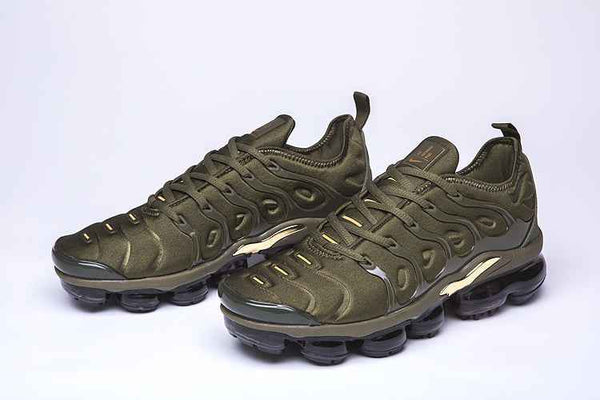 Nike Air Vapor-Max Plus - Sneakito