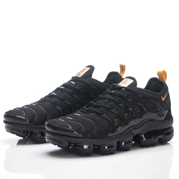 Nike Air Vapormax Plus TN Black/gold - Sneakito