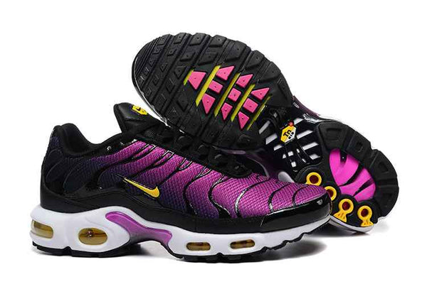 Nike Air Max Plus TN - Sneakito