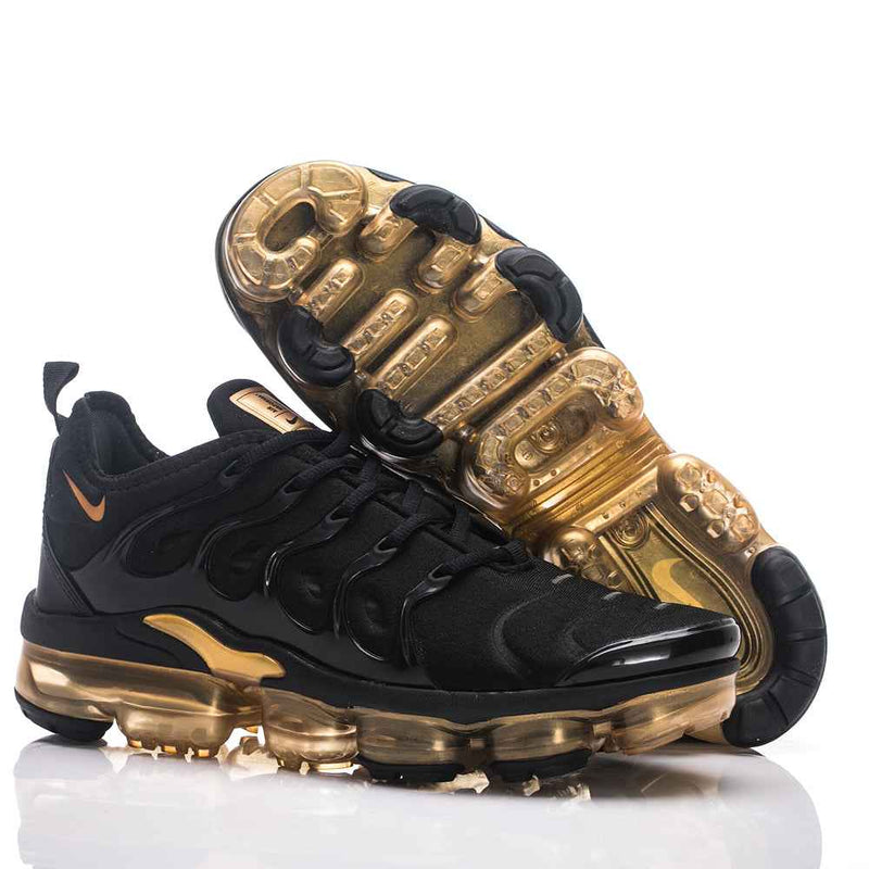 Nike Air VaporMax Plus TN - Sneakito