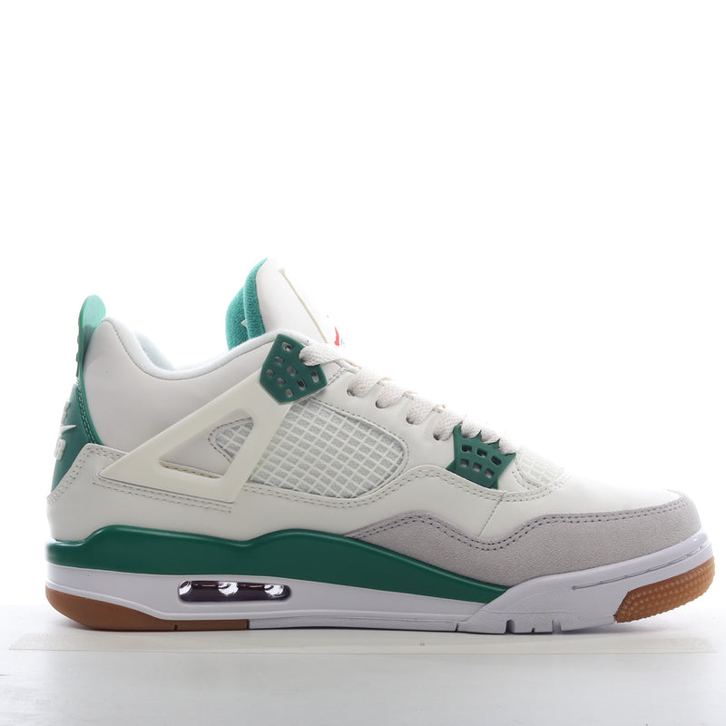 Nike SB x Jordan 4 Retro Pine Green - Sneakito