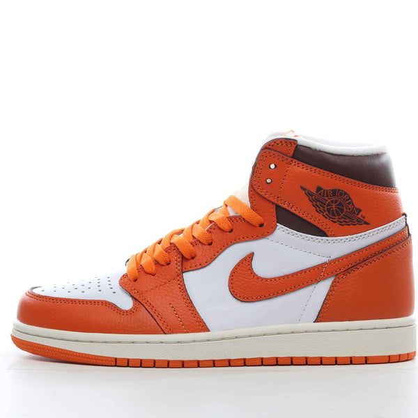 Nike Air Jordan 1 Retro High OG - Sneakito