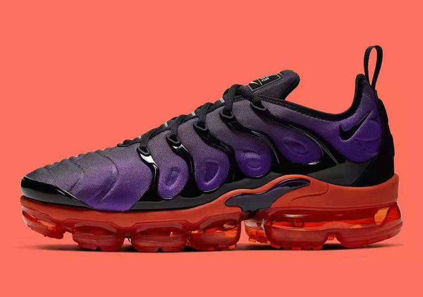 Nike Air VaporMax Plus TN - Sneakito