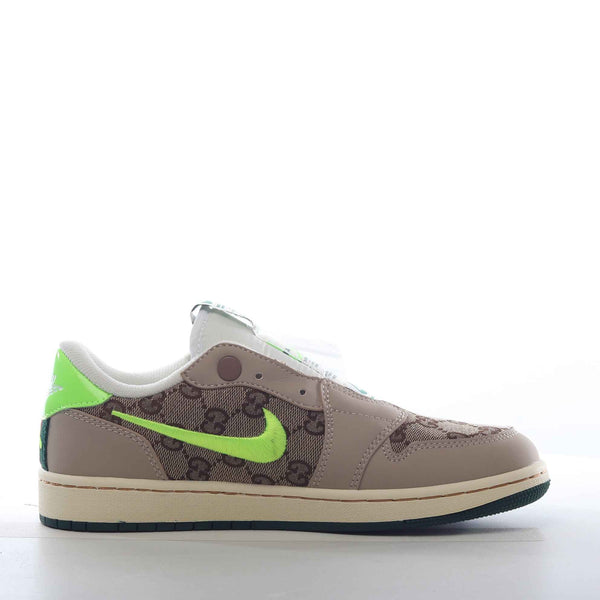 AIR JORDAN1 RET LOW SLIP AJ1 - Sneakito